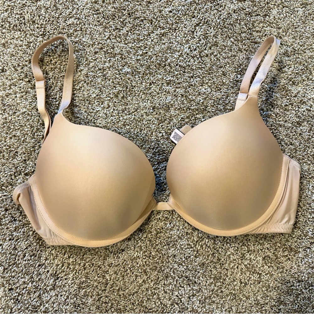 Victoria Secret push-up bra